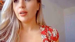 Norweska blond żona cieszy się ostrym seksem