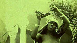 Retro vintage blowjob og hårete fitte action i en maurisk harem
