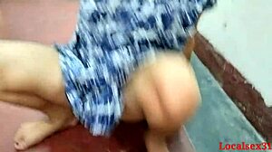 Bhabi Desi turun dan kotor di video buatan rumah